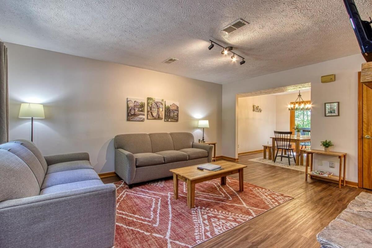 Pinecrest Townhomes-1King-2Queen Unit-Renovated Pigeon Forge Ngoại thất bức ảnh