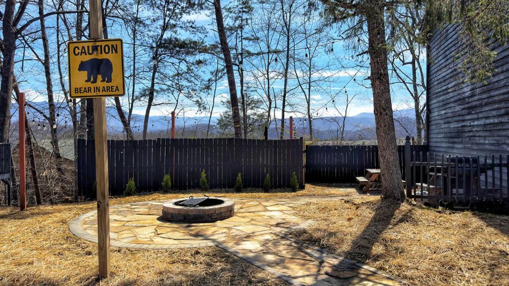 Pinecrest Townhomes-1King-2Queen Unit-Renovated Pigeon Forge Ngoại thất bức ảnh